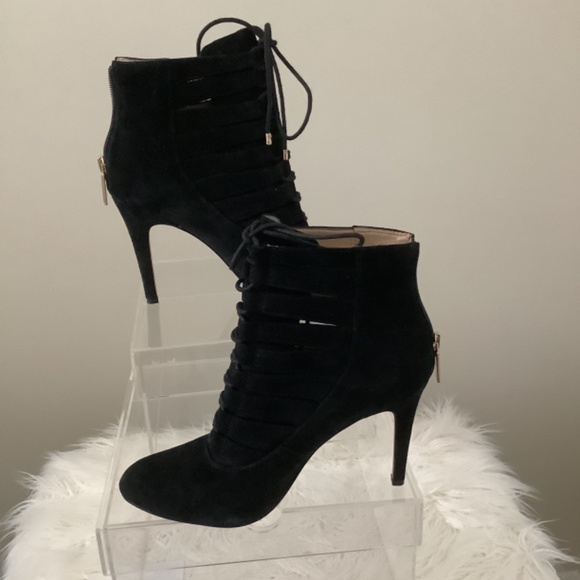 BCBG Generation - Picture 5 of 5